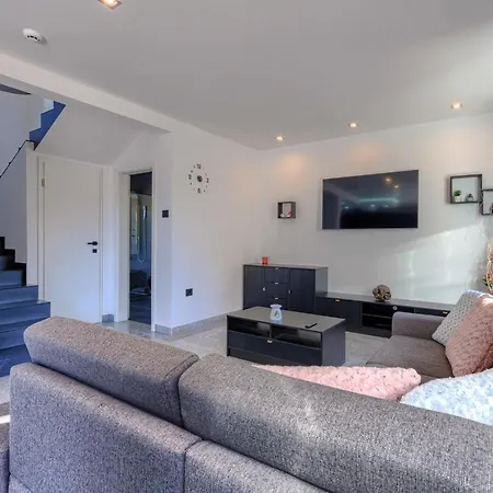 Solaria By Interhome Villa