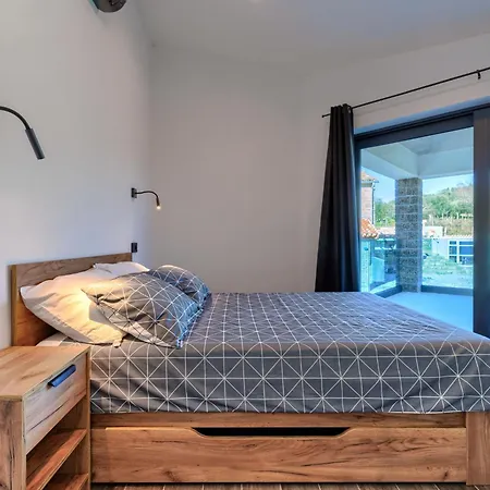 别墅 Solaria By Interhome Livade