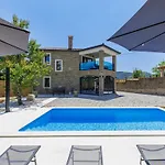 Solaria By Interhome *