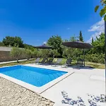 Villa Solaria By Interhome Livade