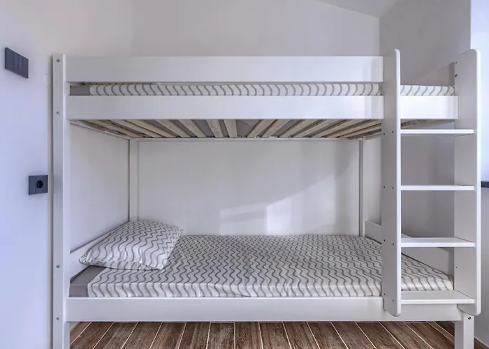 Solaria By Interhome * リヴァデ