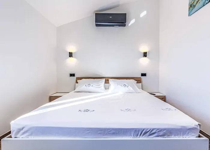 Solaria By Interhome